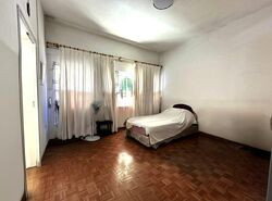 Golden Hill Estate (D19), Terrace #460081541